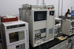 日本分析工業株式会社製 リサイクル分取HPLC LC-908